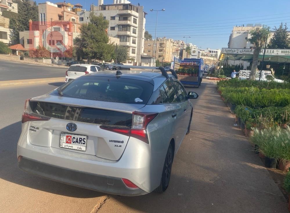تويوتا بريوس